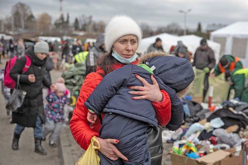 La mayor parte de los refugiados ha cruzado por la frontera con Polonia. La imagen, en Medyka.