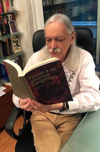 En entrevista, Julio Muñoz Rubio habló de la necesidad de una ciencia más totalizadora, holística, para dejar de ser víctimas de lo inmediato y lo pragmático.