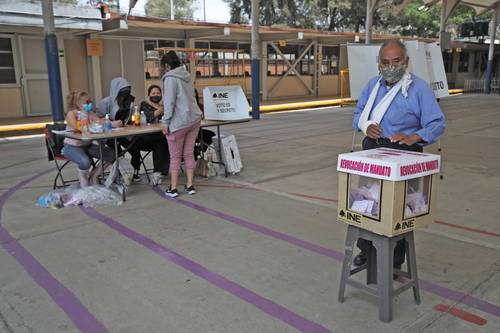 Aunque se echaron las campanas al vuelo antes de la consulta, en la alcaldía Iztapalapa no se mostró el músculo esperado por Morena y el número de votantes calculado quedó por debajo, a pesar de la cifra de simpatizantes que allí hay.