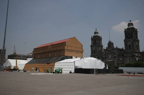 Las visitas a la réplica de la Capilla Sixtina serán de martes a domingo, de 10 a 19:40 horas. Los boletos pueden adquirirse por Internet o en las ventanillas instaladas en el Zócalo.