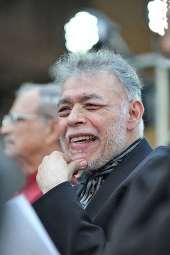 Ricardo Yáñez recibió emocionado el tributo que le rindió la edición 53 de la Feria Municipal del Libro y la Cultura, y la jornada Capital Mundial del Libro 2022, distinción otorgada por la Unesco .