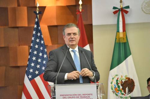 El canciller Marcelo Ebrard durante la presentación del reporte de ayer.