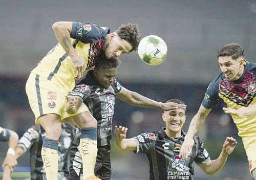 Las Águilas empataron 1-1 con el Pachuca en la semifinal de ida disputada en el estadio Azteca, y ahora están obligadas a ganar de visita el domingo.