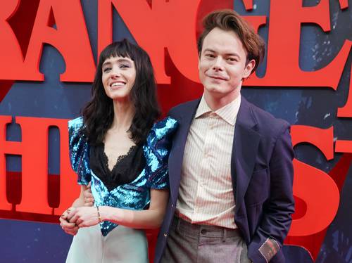 Natalia Dyer y Charlie Heaton, en el estreno de la cuarta temporada de Stranger Things en Madrid.