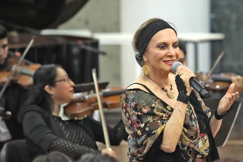 El homenaje en el Complejo Cultural Los Pinos conmemoró el 105 aniversario del natalicio del arreglista y pianista.