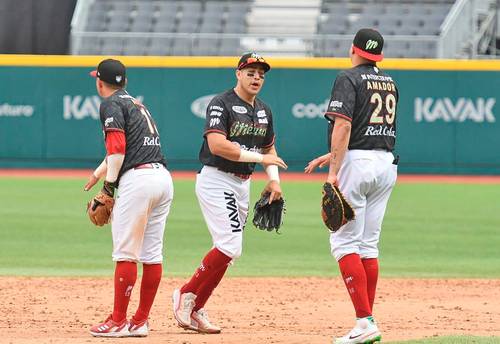 Hoy inicia la serie más añeja de la liga, con la visita de los Diablos Rojos del México a Sultanes de Monterrey.