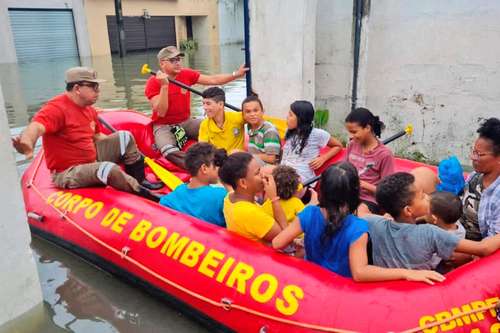 En Pernambuco, Brasil, los aguaceros han dejado ya 34 muertos y múltiples inundaciones.