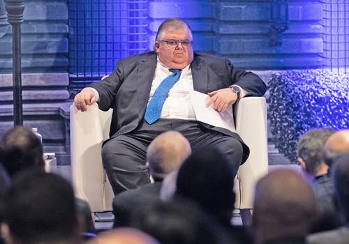 Agustín Carstens, director del Banco de Pagos Internacionales, advirtió que si no se alivian las presiones sobre los precios será inevitable un dolor añadido.