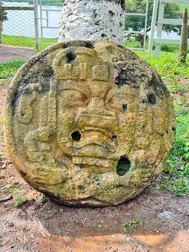 Tabasco: contorsionistas olmecas