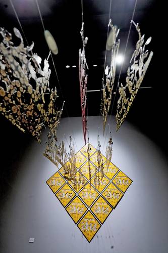 Pieza que forma parte de la muestra Cuando el tiempo se rompió, en el Museo de la Ciudad de México, que complementa el proyecto editorial homónimo.
