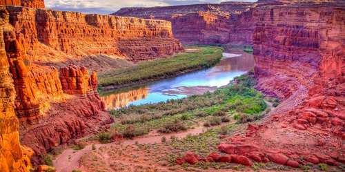  Ante los bajos niveles de agua en la cuenca del río Colorado, que abastece a 40 millones de personas en siete entidades de Estados Unidos y dos de México, se determinó disminuir por segunda ocasión la dotación a ambos países. Foto cortesía de El Pionero / César Villalobos y Ap