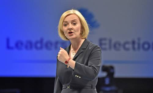 “Si no frenamos a Putin en Ucrania, veremos a otros bajo amenaza: el Báltico, Polonia, Moldavia, y podría terminar en un conflicto con la OTAN”, declaró la conservadora Liz Truss, canciller de Gran Bretaña.