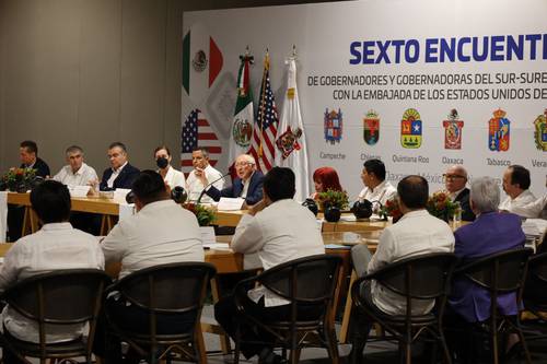 El embajador Ken Salazar participó en el sexto Encuentro de Gobernadores del Sur-Sureste.