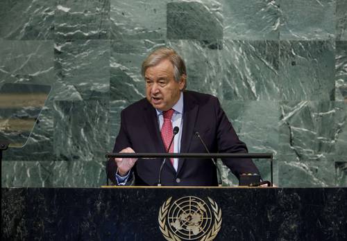  La Carta de Naciones Unidas y los ideales que representa están en peligro, advirtió ayer Antonio Guterres, secretario general de la ONU, al comenzar el 77 periodo de sesiones en la sede de Nueva York. Foto Afp