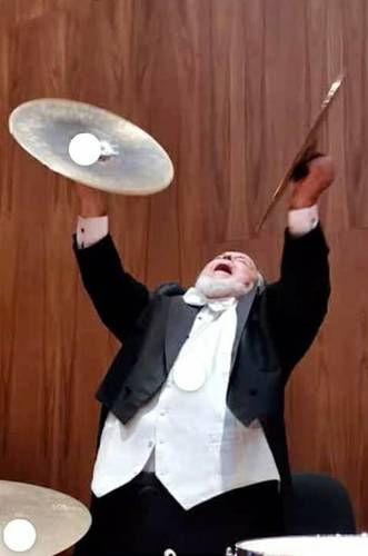 Antero Chavez died;  elevated the execution of the cymbals to a work of art