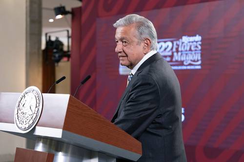 El presidente Andrés Manuel López Obrador una vez más pidió confianza a las madres y los padres de los estudiantes en que continuará las pesquisas.