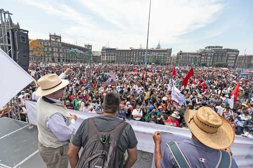 Miembros del Comité 68 Pro Libertades Democráticas refrendaron desde el templete en el Zócalo que su lucha histórica es contra la impunidad y la repetición de actos represivos.