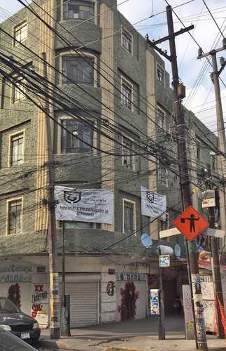  Después de años de estar en proceso de litigio porque allí se realizaron actividades ilícitas, decenas de inmuebles abandonados se utilizarán para diversos fines de ámbito social en beneficio de los capitalinos. Foto Guillermo Sologuren