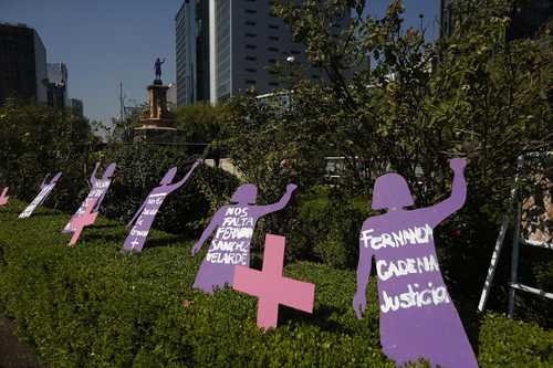 Las mujeres no sólo enfrentan la violencia de género, la falta de condiciones de equidad en el empleo, la salud y la eduación, también son invisibilizadas en el combate a las adicciones.