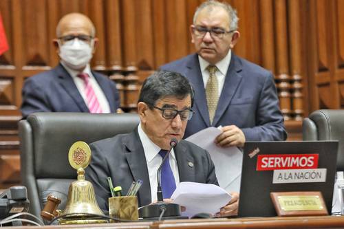 El presidente del Congreso de Perú, José Williams (imagen), está convocado hoy a reunirse con el mandatario ante el Poder Legislativo.
