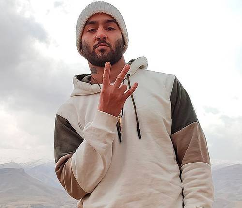 Toomaj Salehi fue detenido en octubre. Su juicio se desarrolla a puerta cerrada sin representación legal, tuitean familiares.
