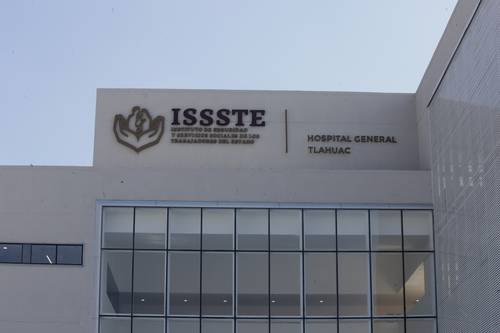 Directivos y gobiernos aplicaban los descuentos al salario, pero no aportaban al instituto. En imagen, el Hospital General Tláhuac.