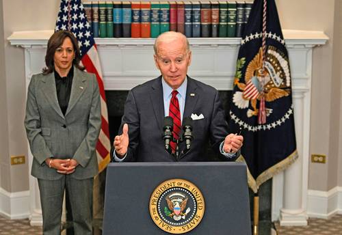 El mandatario, junto a su vicepresidenta, Kamala Harris, confirmó que visitará este domingo El Paso, Texas, al dar los detalles del plan migratorio.