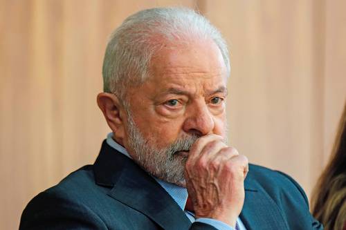 El presidente de Brasil tuvo ayer su primer encuentro con la prensa en su tercer mandato. En la conferencia explicó sus hipótesis sobre la reciente intentona de golpe de Estado.