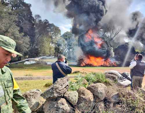 
<br>Fuga de combustible e incendio destruyen manantial que abastece a comunidad otomí