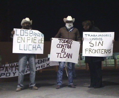 Bloqueo puente Archivo Enrique Pérez S. / LJC