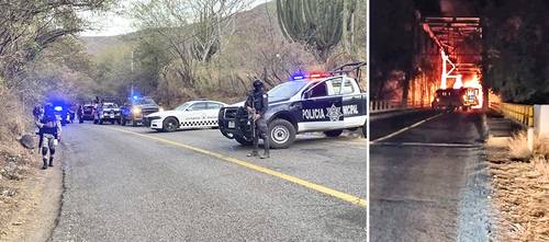 Elementos de la Guardia Nacional que vigilaban el tramo carretero Autlán-Unión de Tula, en Jalisco, fueron atacados por un grupo armado. Además, la vía fue bloqueada en dos puntos diferentes con vehículos incendiados, el primero a la altura de El Grullo-Unión Tula, y el segundo en las proximidades de Puerta de Barro.