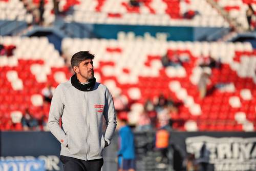 El serbio Veljko Paunovic, técnico de las Chivas, aseguró que al futbolista tricolor le falta mayor confianza.