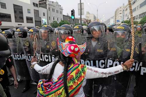Las manifestaciones diarias en Lima comenzaron a principios de enero. En la imagen, una protesta de esta semana.