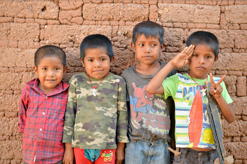 Niños náayeri.  Idalia Hernández