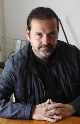 El arquitecto Mauricio Rocha, durante una entrevista con La Jornada, en sus oficinas en la Ciudad de México, el 23 de agosto de 2011.