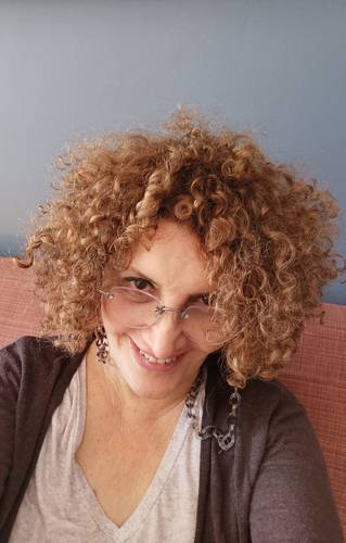 Para la escritora de origen búlgaro, “la literatura cuenta con instrumentos maravillosos que no tienen otras disciplinas artísticas”.