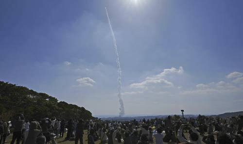 Failure of a Japanese rocket launch results in an order from JAXA to destroy it
