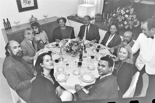 Carlos Fuentes y Silvia Lemus organizaron en su casa una cena para Toni Morrison, que acababa de recibir el Premio Nobel de Literatura 1993, a la que invitaron a diferentes personajes y, por supuesto, a Carlos Payán, quien no pudo asistir.