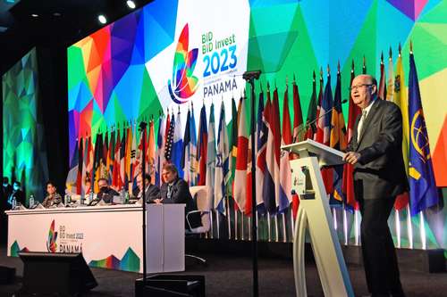 El presidente del BID, Ilan Goldfajn, durante la reunión de 2023 con la junta de gobernadores realizada en Panamá.