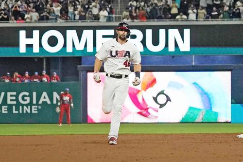  Paul Goldschmidt, con un jonrón y cuatro impulsadas, fue parte fundamental del ataque estadunidense. Foto Ap