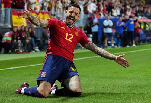 La gran figura de ayer en el equipo español fue Joselu, quien marcó un doblete en su primer partido como internacional con La Roja.