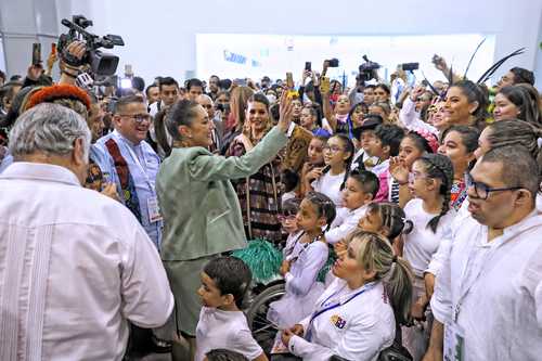 La jefa de Gobierno y el secretario de Turismo federal, Miguel Torruco, inauguraron ayer el Tianguis Turístico México 2023.