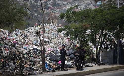 Pobladores de San Lorenzo Albarradas se oponen a instalación de relleno sanitario