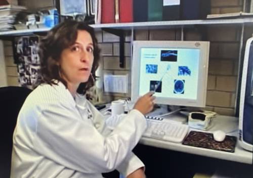  Captura de la cápsula de Rodrigo Sánchez para promover el programa de doctorado del Instituto de Investigaciones Biomédicas de la UNAM. Foto cortesía DGCS-UNAM