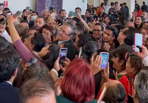  Marcelo Ebrard en instalaciones de la cancillería. Foto tomadas de Twitter