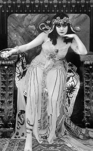  Theda Bara Foto tomada del sitio del museo