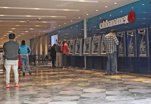 El 90 por ciento de los cajeros inteligentes que hay en el país son operados por cuatro bancos.