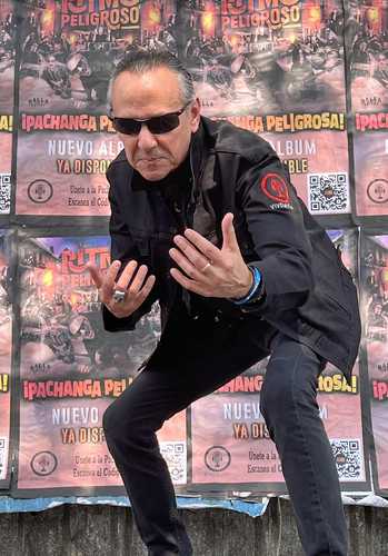 Al rock mexicano le hace falta más fuerza; está muy ligero, muy pop, señala Piro.