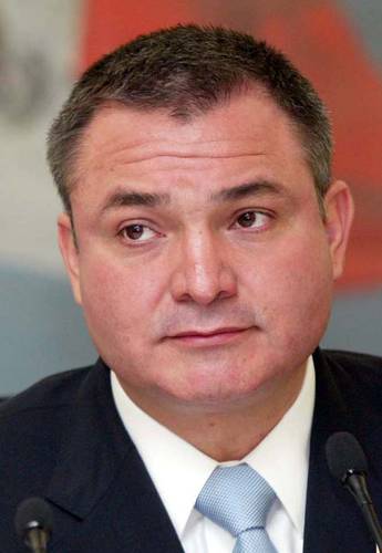 Hay órdenes de aprehensión contra cinco familiares del ex titular de la SSP.