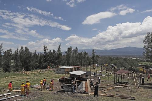 El predio Cufas, ubicado en la ladera del Cerro de la Estrella, en la alcaldía Iztapalapa, el cual fue invadido por un grupo de personas que construyeron casas de madera.